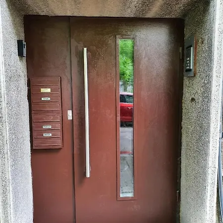 Roza Lägenhet Sofia
